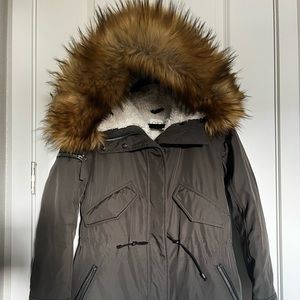 S13 fur trim XS army green winter coat with fleece lining EUC